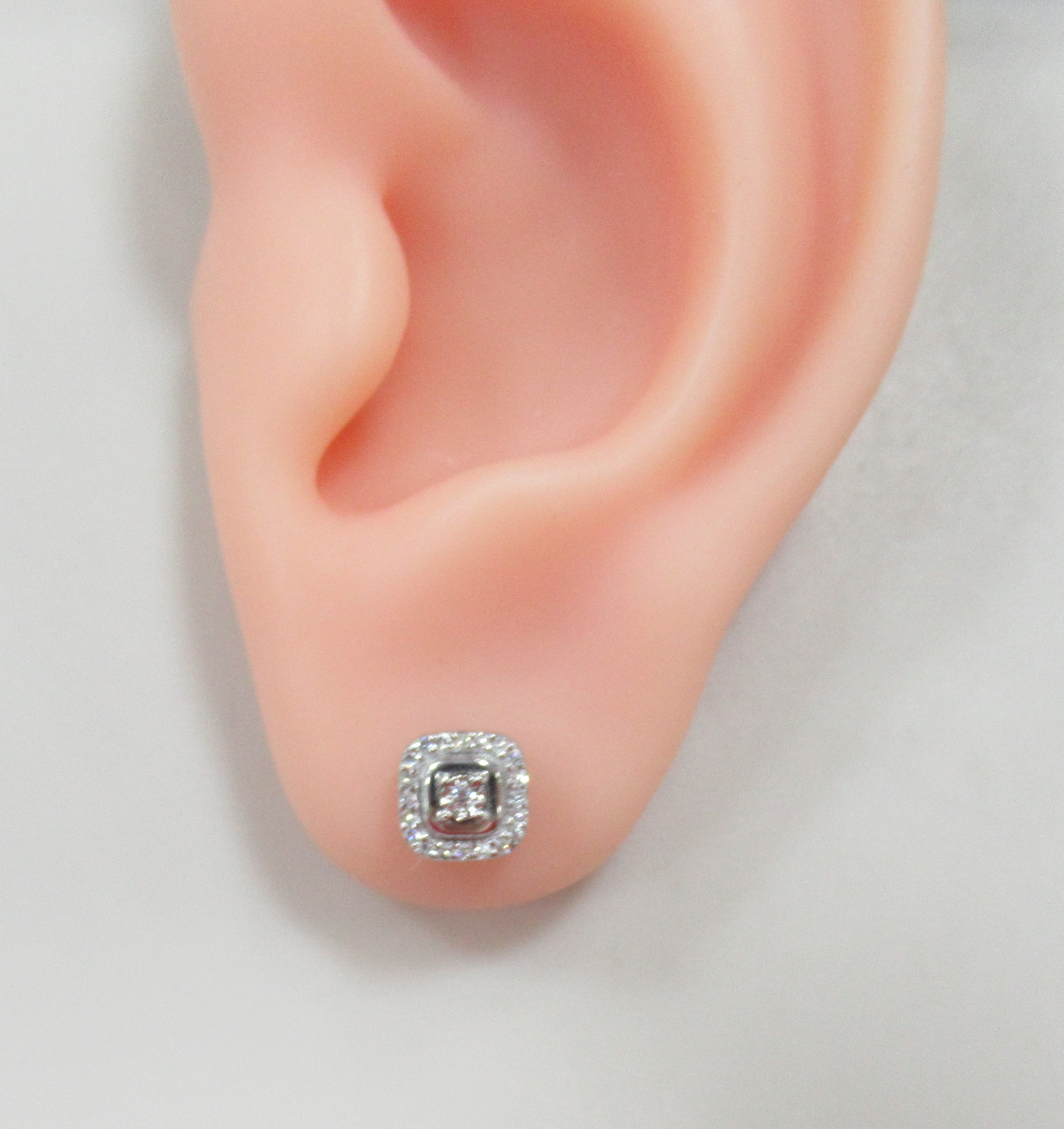 10511-001110 Серьги (Au 585)